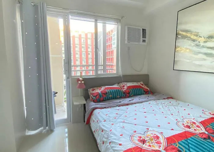 Aparthotel With Balcony In Lapu-lapu Lapu-Lapu City